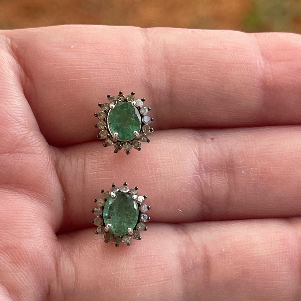 NWT Natural Zambian Emerald Stud Earrings & Natural Diamond in 925 Silver - Picture 7 of 8